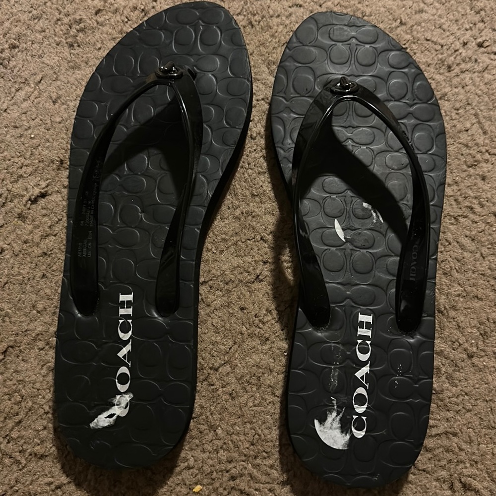 Coach flip flops